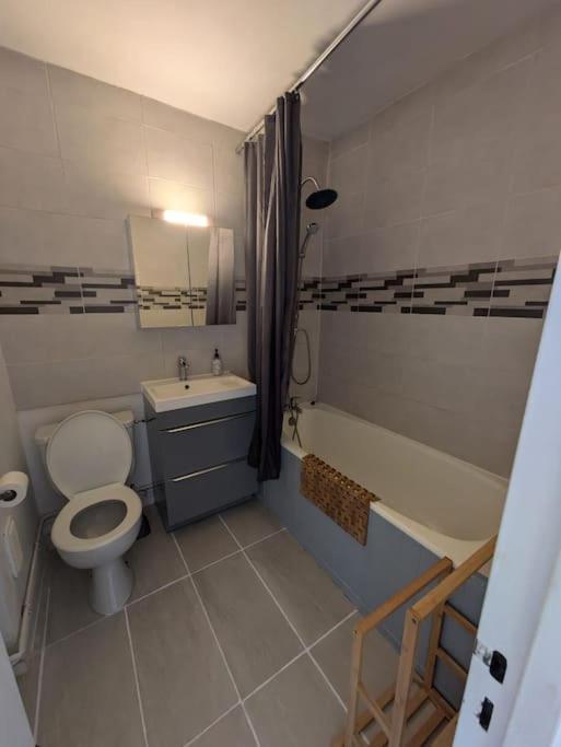 Spacieux Appartement T2 & Cabine レ・ザングル エクステリア 写真
