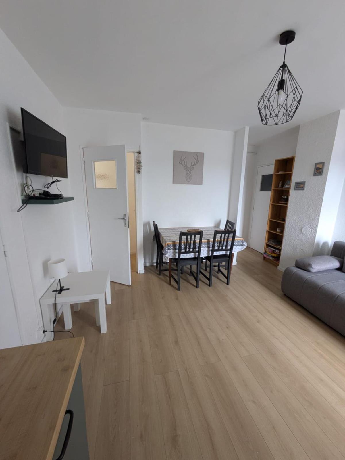Spacieux Appartement T2 & Cabine レ・ザングル エクステリア 写真